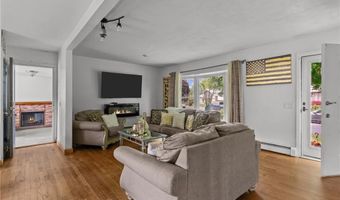 18 La Fazia Dr, Johnston, RI 02919