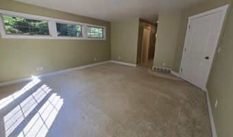 1225 Trowbridge Dr, Alpena, MI 49707