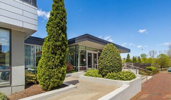 145 RIVERHAVEN Dr 309, Oxon Hill, MD 20745