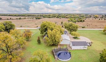 2397 Fair Rd, Abilene, KS 67410