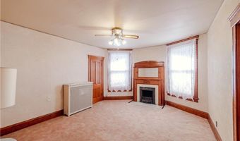 400 N 3rd St, Atchison, KS 66002