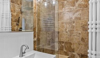 2115 Chatham Ave, Charlotte, NC 28205