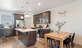 1940 S 200 W 11, Bountiful, UT 84010