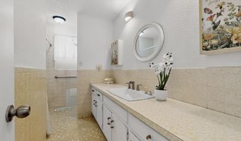 1110 Ranchero Rd, Bosque Farms, NM 87068