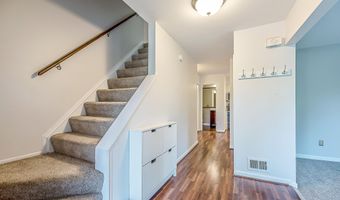 2240 Steeplechase Dr, Ann Arbor, MI 48103