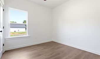 205 E Florida St, Beebe, AR 72012
