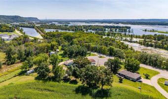 S1582 State Road 35, Alma, WI 54610