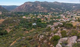 450 SUMMERHILL Ct, Alpine, CA 91901