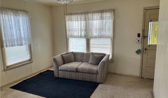 905 S Adams St, Alice, TX 78332