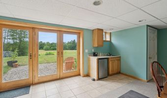 107 Kennebunk Rd, Alfred, ME 04002