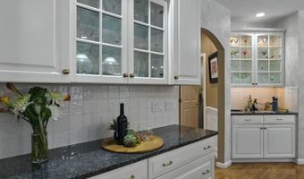 4 Brushwood Dr, Atkinson, NH 03811