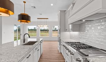 5115 Oaklawn Park Dr, Blanchard, LA 71107