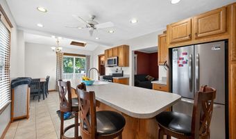 8 Corthell Rd, Billerica, MA 01862