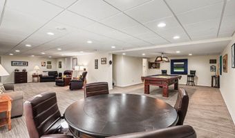 567 Ivyland St, Ann Arbor, MI 48108