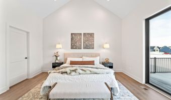 2007 Ketelsen Dr, Ames, IA 50010