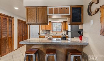 502 Lake Cascade Pkwy 6, Cascade, ID 83611