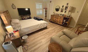 401 E Oak St, Atmore, AL 36502