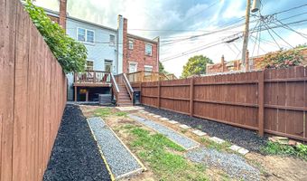 3107 MONTROSE Ave, Alexandria, VA 22305