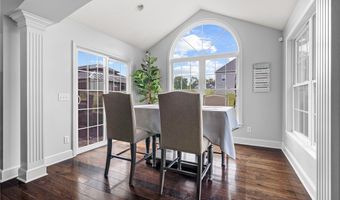 2480 Orchard Spring Cir, Alliance, OH 44601