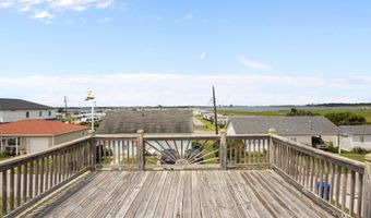 204 Winston Ave, Atlantic Beach, NC 28512