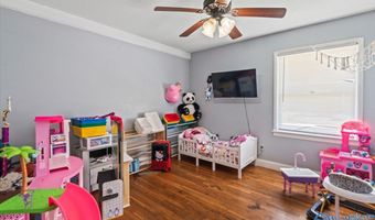 413 Peach Ave, Albertville, AL 35950