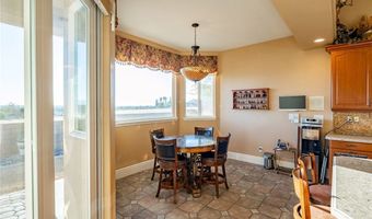 13724 Chateau Ct, Apple Valley, CA 92307
