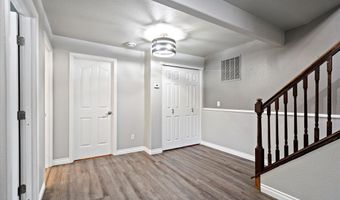 19237 Beverly Ave, Chugiak, AK 99567
