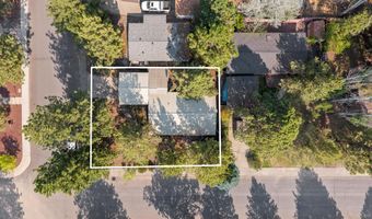 1523 SE Bronzewood Ave, Bend, OR 97702
