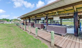 1640 Juno Trl 102A, Astor, FL 32102