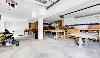 5576 Kidder Rd, Almont, MI 48003