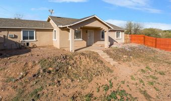 33665 S INCLINE Dr, Black Canyon City, AZ 85324