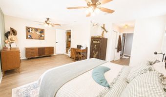 772 N Plainview Rd, Anderson, MO 64831