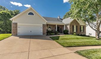 573 Castle Ridge Dr, Ballwin, MO 63021