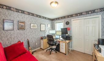1 Victoria Pines Ln, Andover, NJ 07848