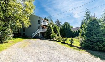 25 Spanker St, Jamestown, RI 02835