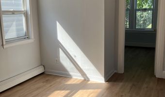132 W 19TH St 4, Bayonne, NJ 07002