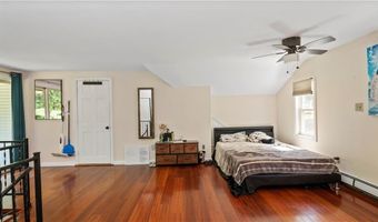 608 Black Plain Rd, North Smithfield, RI 02896