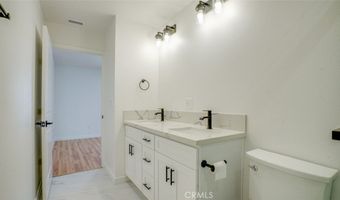 856 W 47th St, Los Angeles, CA 90037
