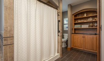 3021 Pinewood Ln NE, Alexandria, MN 56308