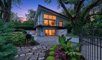1980 Hillside Dr, Columbus, OH 43221