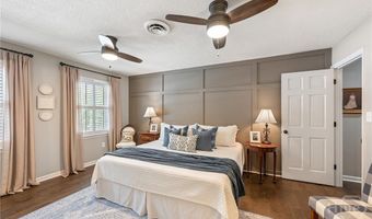 18 S Stratford Dr, Athens, GA 30605