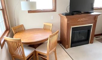 711 8th Ave NW, Austin, MN 55912