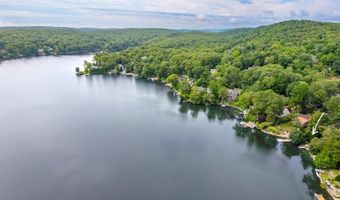 2100 Lakeside Dr, Alloway, NJ 07422