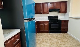 34 E 32ND St C8, Bayonne, NJ 07002