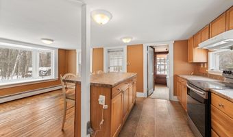 8 Avery Rd, Campton, NH 03223