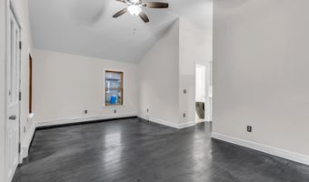 19 Center St, Barnegat, NJ 08005