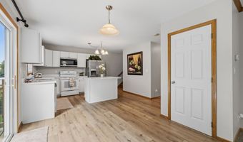 1002 Poe Ave, Ames, IA 50014