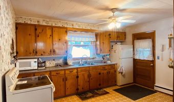 59 12th St, Berlin, NH 03570