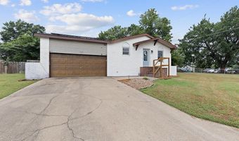 2223 Garfield Ave, Baxter Springs, KS 66713