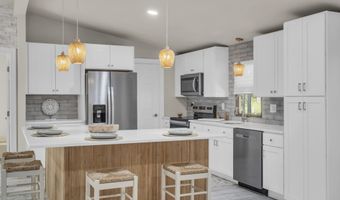 3 Casey Ct, Barnegat, NJ 08005